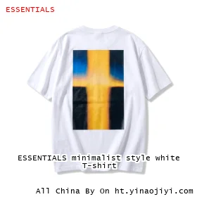 ESSENTIALS minimalist style white T-shirt